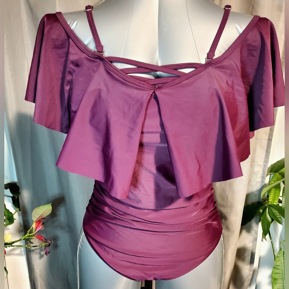 Holipick Ruffle Top Bathing Suit - Picture 7 of 14